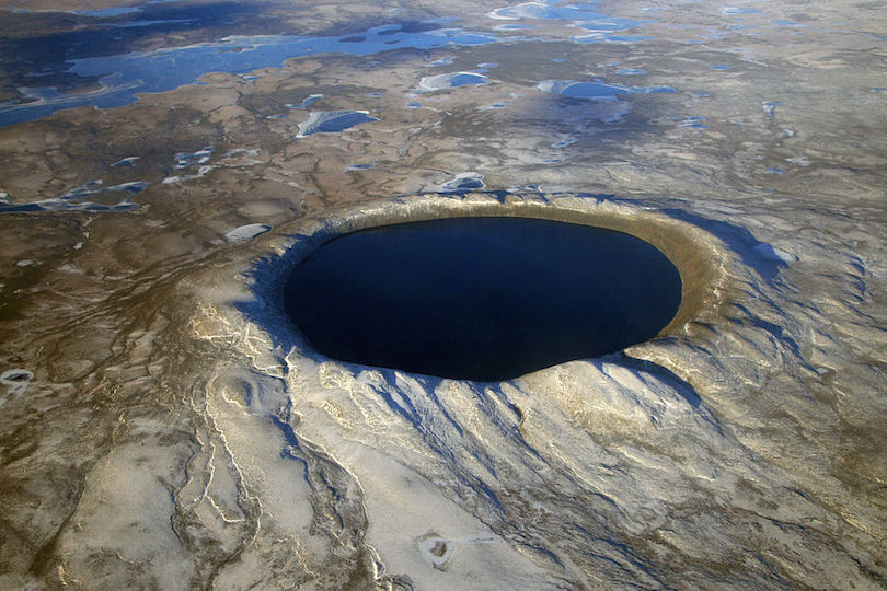 pingualuit_crater.jpg